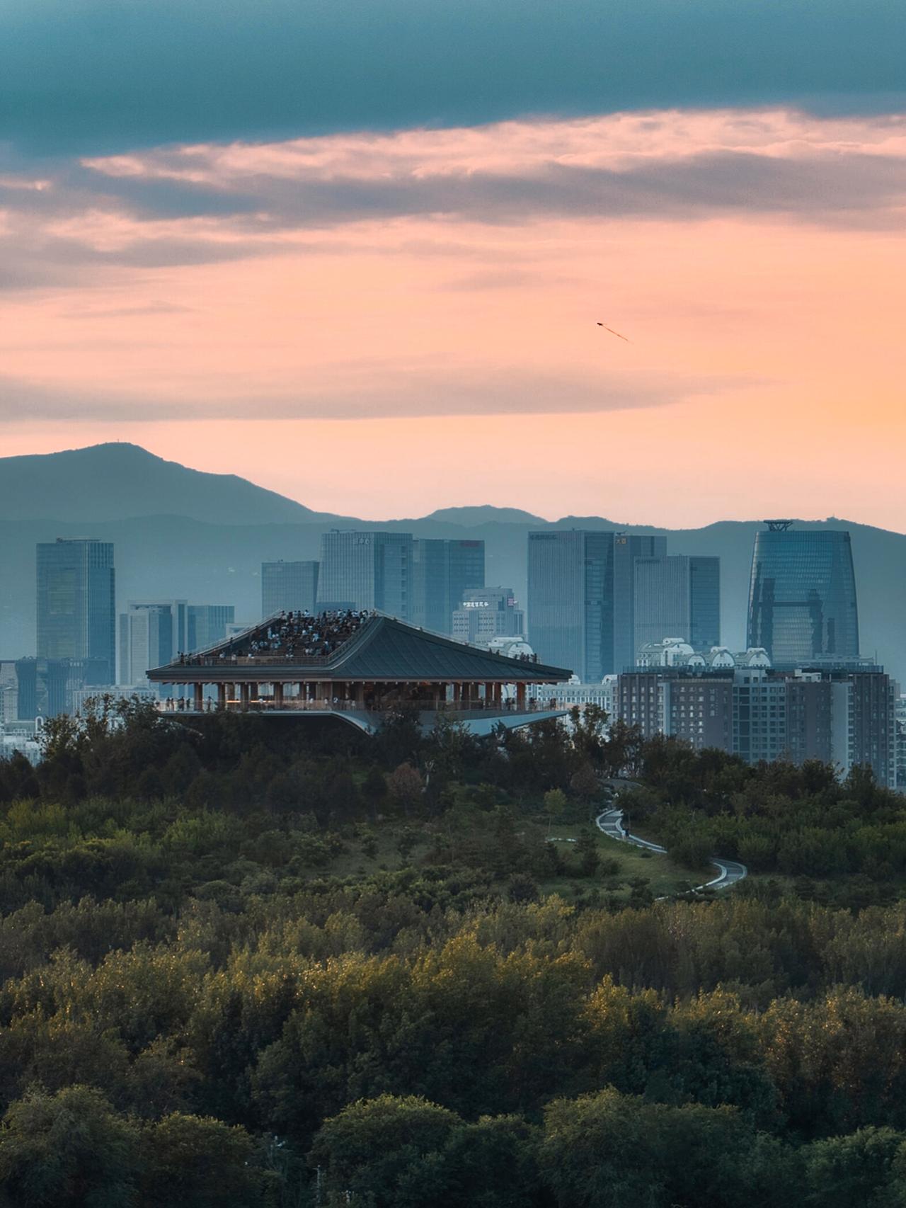 北京丰台到底有多大？没来之前，我一直刻板地认为它只是北京南城一处传统老工业区，可
