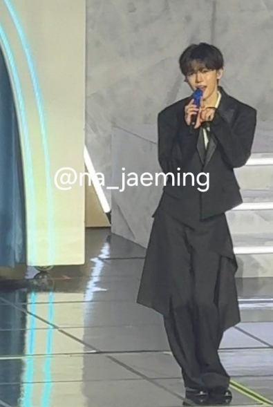 ©na_jaeming、nnna_hiiiOP：看到渽民的人KKKK这很难不注意