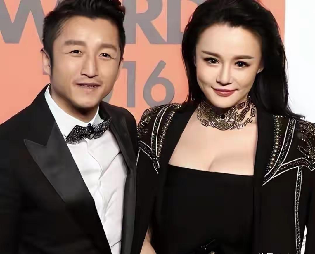 本来以为我的脾气就够好了，
没想到邹市明的脾气咱还是比不了，
媳妇不管是投资失败
