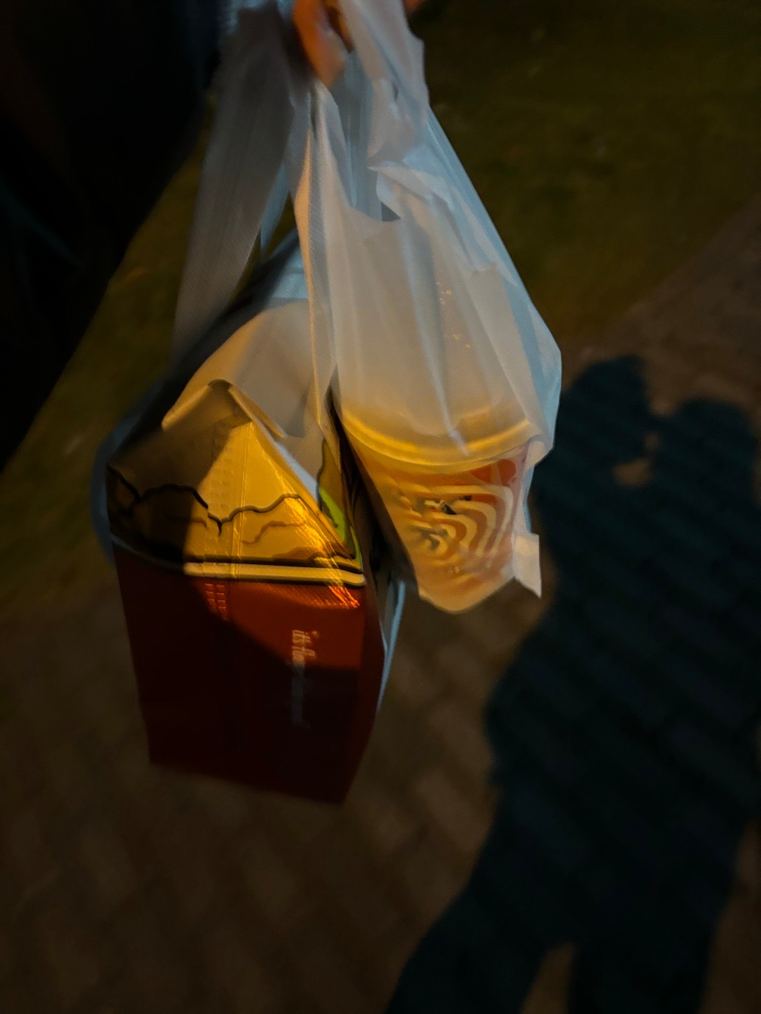 生活手记[超话]   小小肯德基 