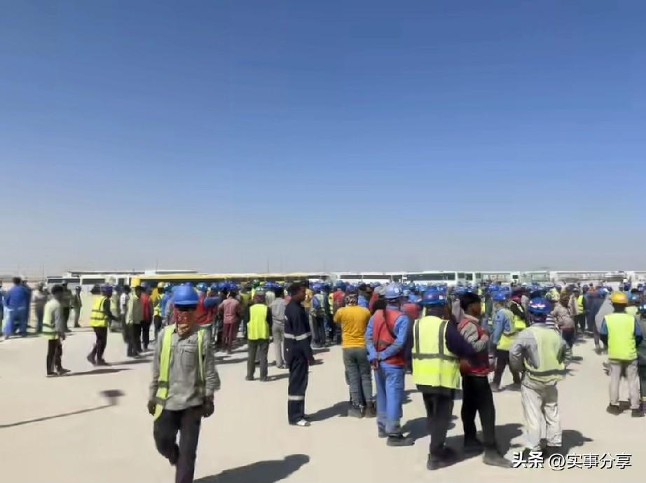 近日海外中石化五公司，拖欠海外国人工资工人停工。沙特吉达那个在建的体育村，现在主