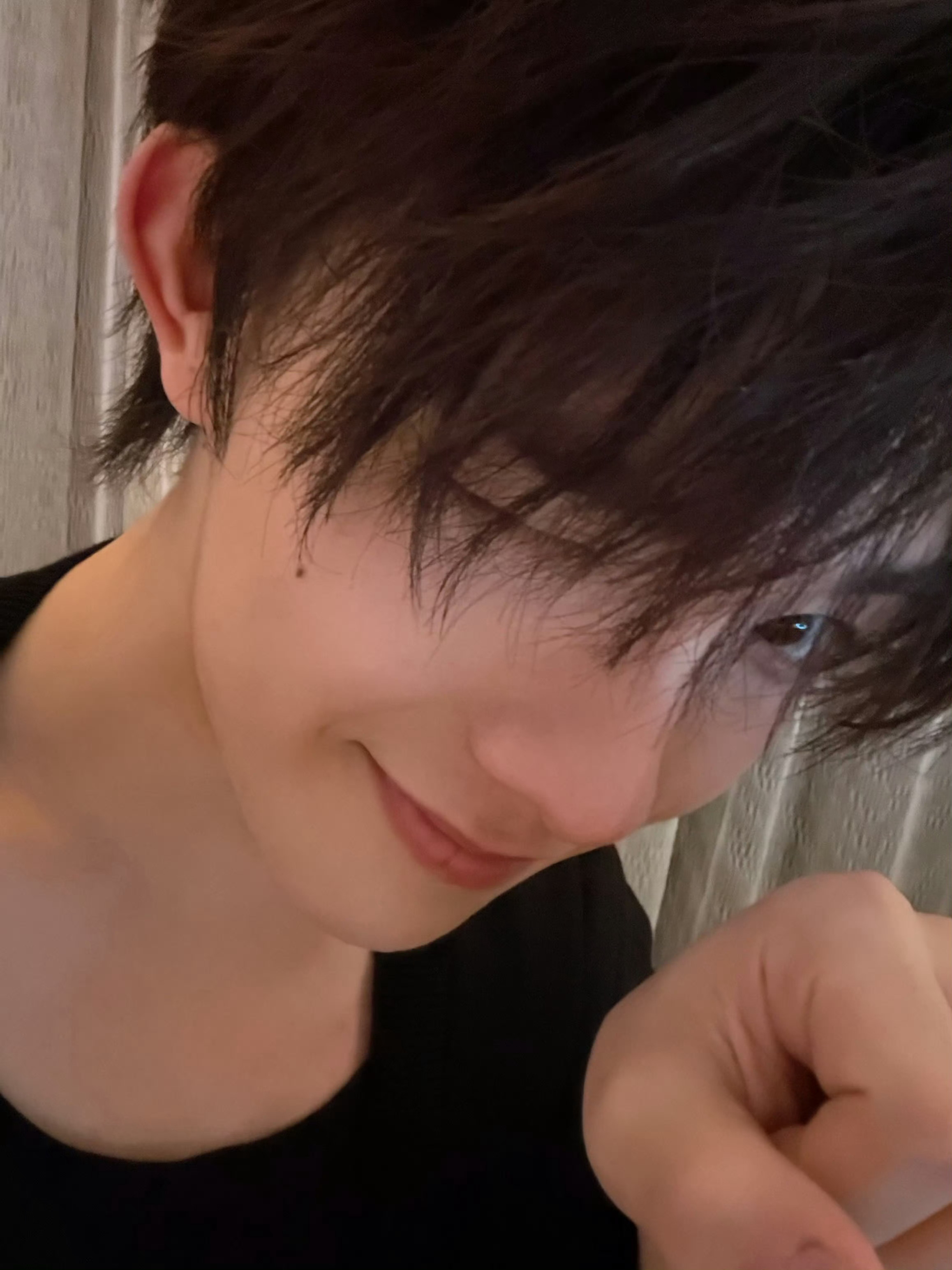 【苏新皓】披荆斩棘总决赛 苏新皓微博感谢粉丝：“辛苦了” ​​​