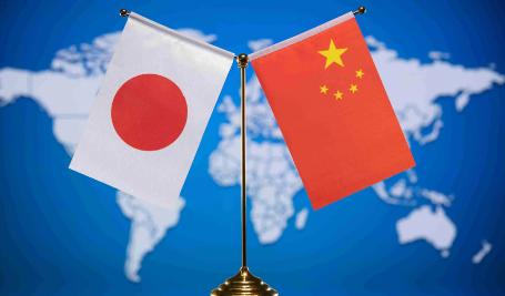 中日关系崩了，所有人都以为日本是在替美国冲锋、替台湾站台！错了！真相是：日本政府