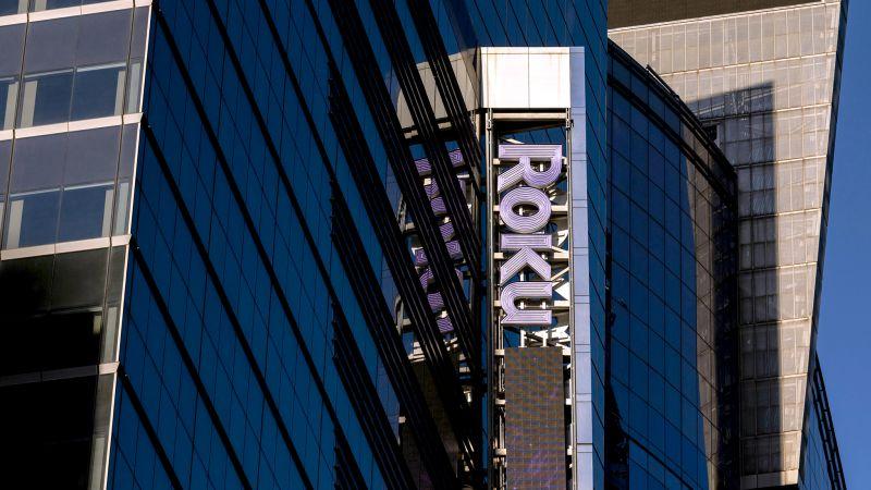 [To learn English]
Fox is acquiring Roku