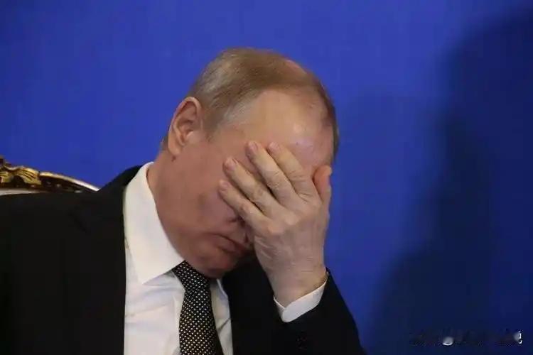 如果俄罗斯配合美国打压中国，那中俄的关系肯定就没了。到时候，中俄翻脸成了敌人，美