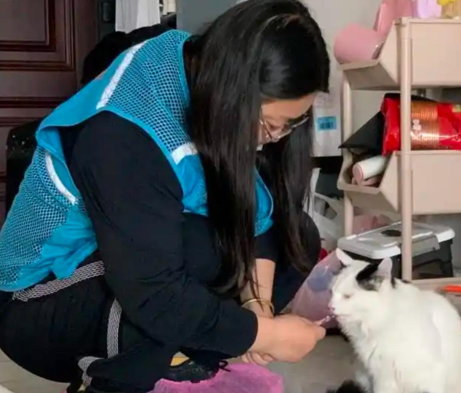 月薪最高的兼职有哪些 兼职的青铜：给人家做剪辑啊、屁屁踢啊。评星：一颗，只是把整