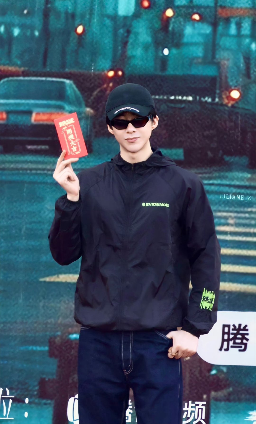 刘宇宁首演刑警当古风侠客换上警服，是颠覆更是成长！刘宇宁首演刑警，在扫黑大剧《铁