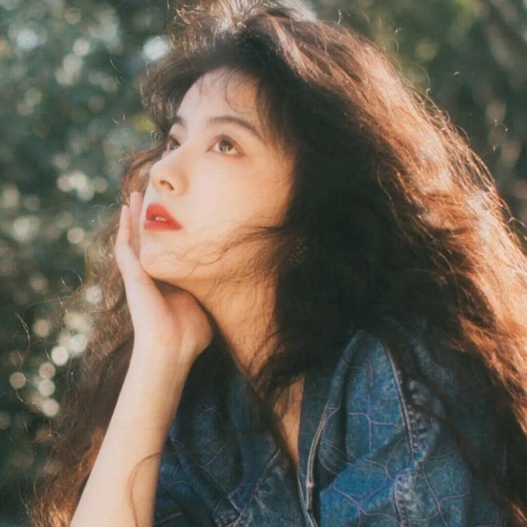 小众港风女生头像 