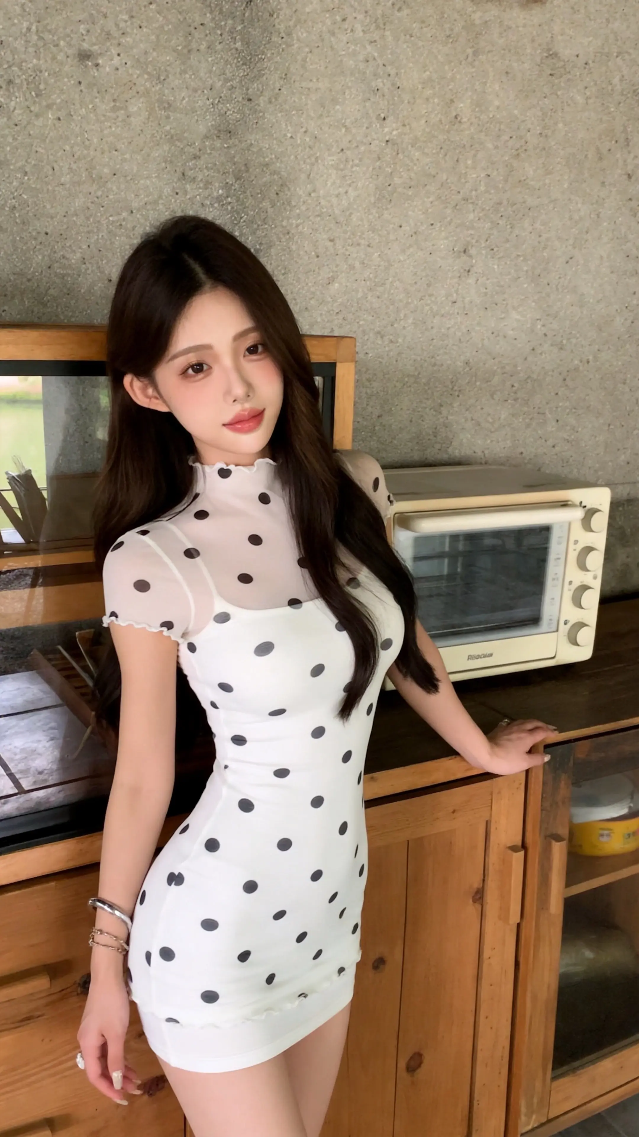日常女生穿搭 温柔纯欲风穿搭分享 今日份法式ootd 波点裙look ...