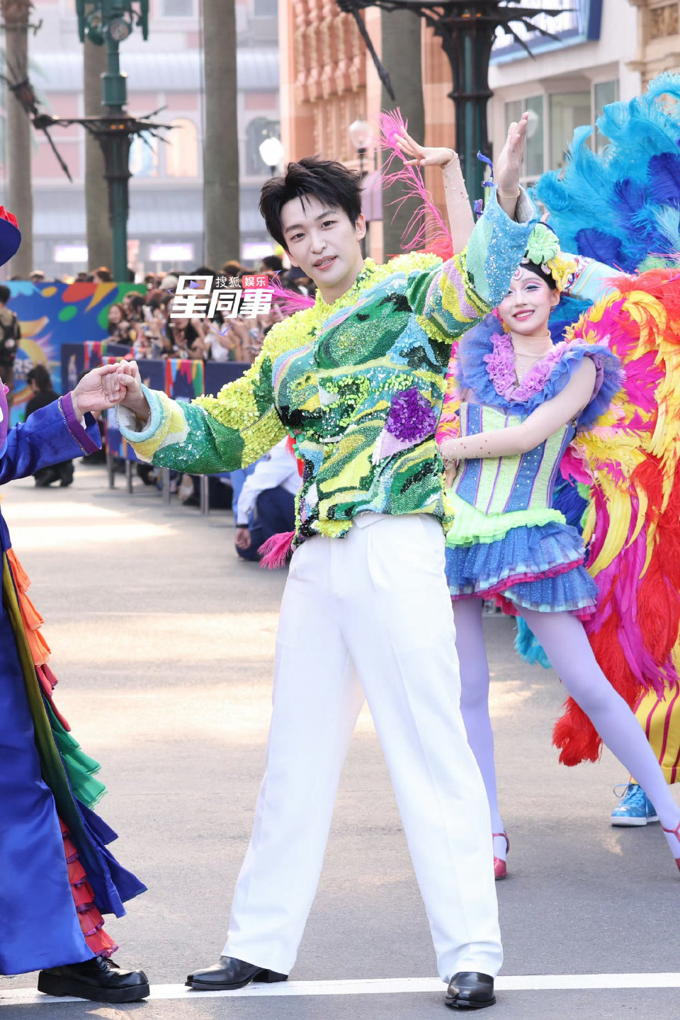 好多明星去了环球影城五周年庆谁懂啊！环球五周年盛典来了超多明星，刘诗诗、刘昊然、