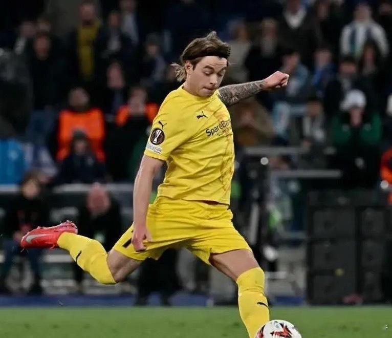 今日足球赛前分析⏰：周三 008 解放者杯⚽️：里独立vs弗鲁米嫩方向：胜/防平
