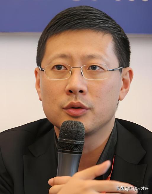 沈南鹏，来自浙江海宁的天才学霸，15岁奥数一等奖、免试进交大，从美国哥伦比亚大学