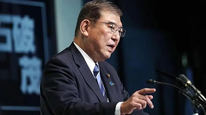 日本新任首相石破茂分析中日军力对比，曾坦言承认：差距太大。
那么，中国人民解放军