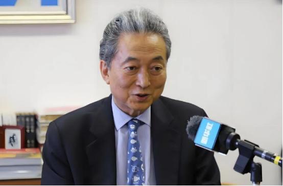 日本前首相鸠山由纪夫发火了：说中国放过日本战争赔款，是因为是中国的。但现在的新官
