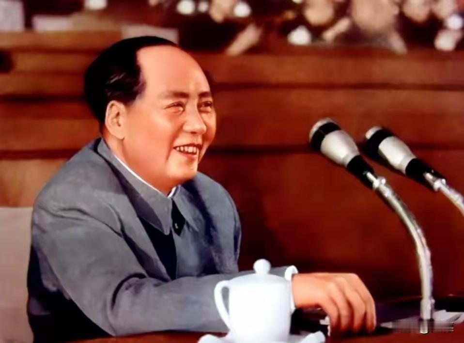 打得一拳开，免得百拳来
 
“打得一拳开，免得百拳来”，是毛主席在抗美援朝初期提