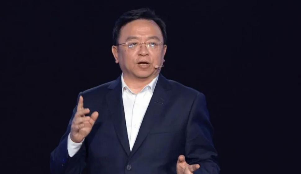 比亚迪四季度准备集中推7款新车，价格从十万元以内一直铺到百万级纯电跑车。
可对比