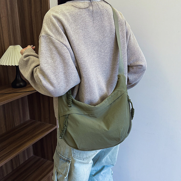 百搭斜跨饺子包-大号/小号 男女同款 17色(3-7天左右发货）