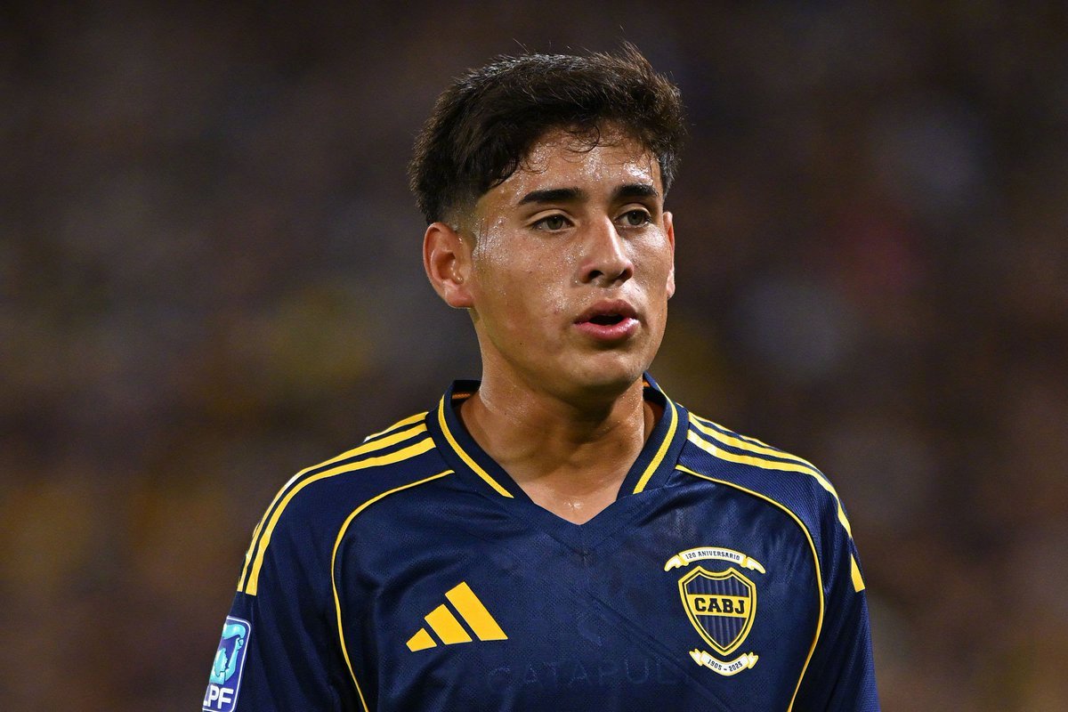 📢 曼联和切尔西都将在六月尝试签下博卡青年队18岁的攻击型中场托马斯·阿兰达。