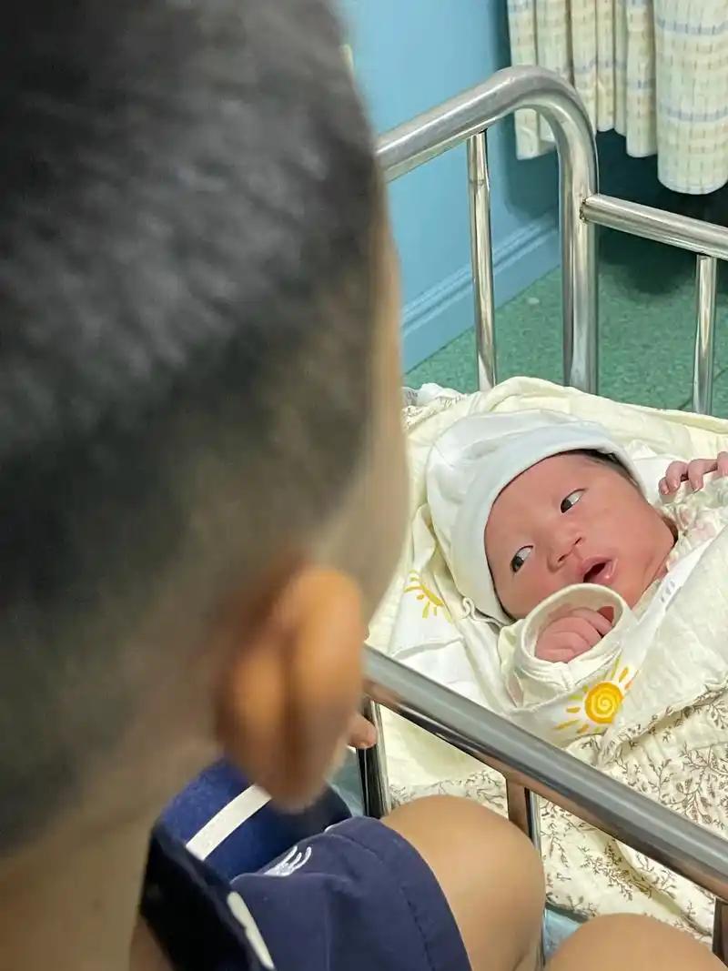 国家最近开会，我印象中不少都是关于努力稳定新出生人口规模。看来目前的形势还是比较