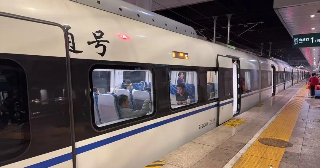 北京城市服务台【房山轨道交通建设加速，房山东站预计2026年6月竣工】日前，北京