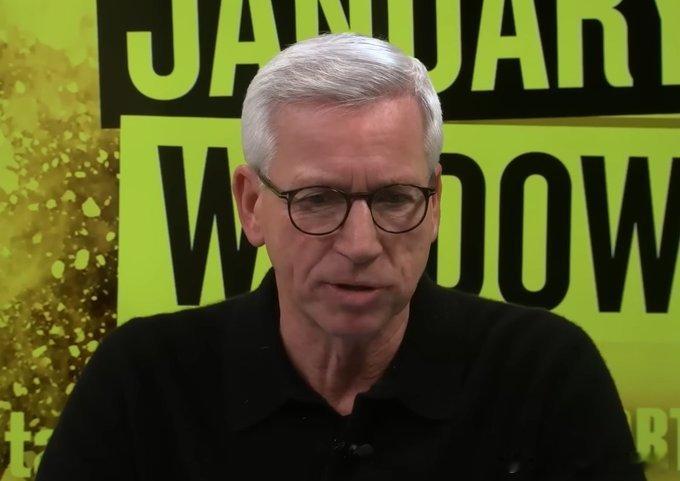 帕杜认为阿尔内·斯洛特不该将罗伯逊放在替补席：