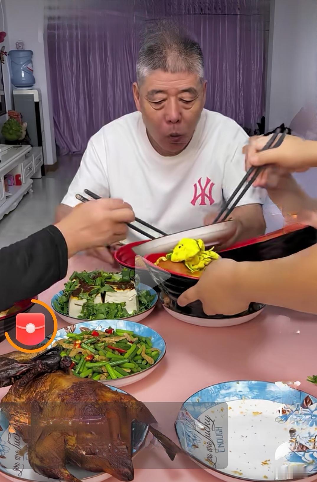 吃饭太忙乱了，放慢点速递不好吗？