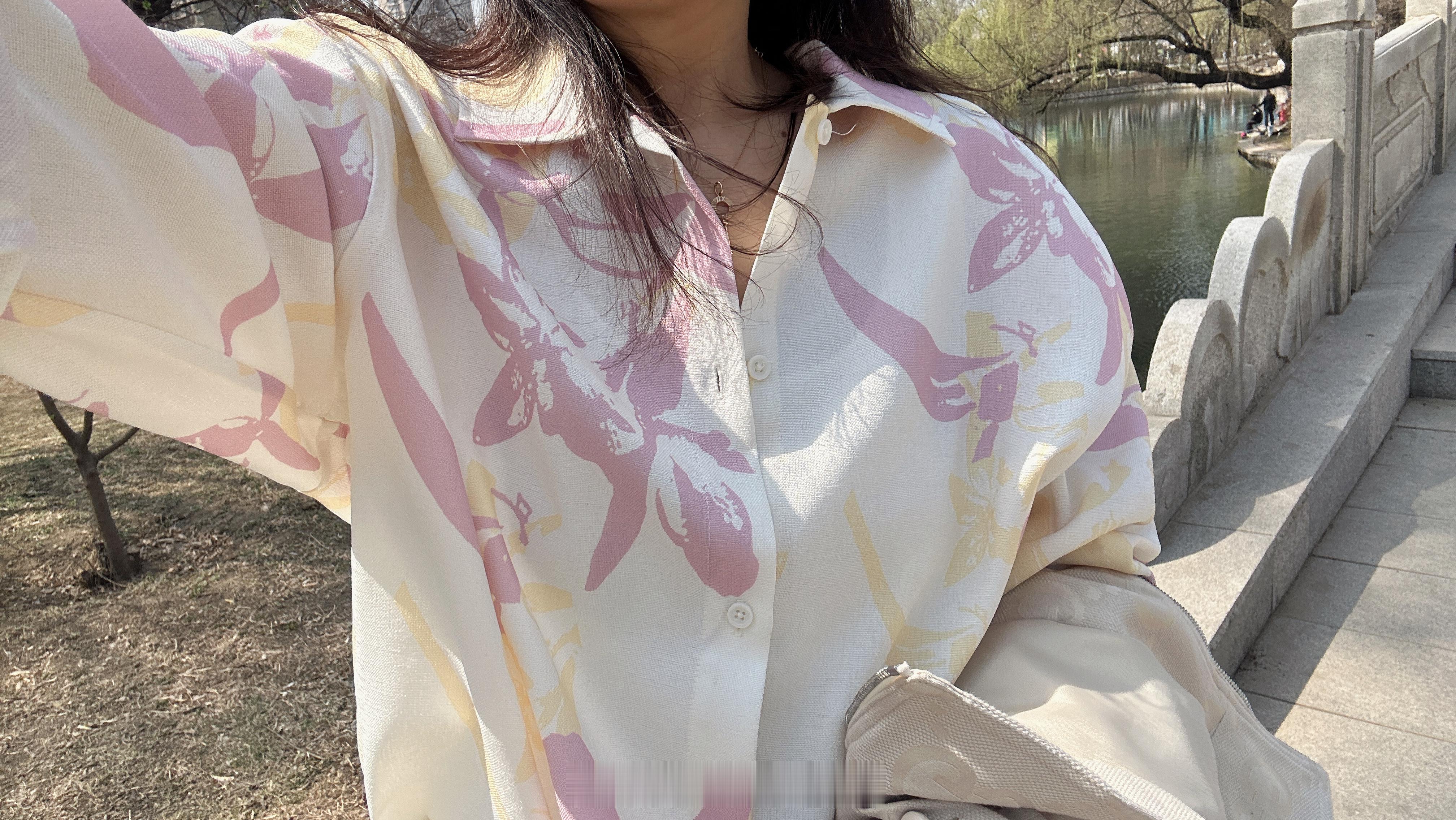 好晒好晒，急需帽子。VVC快发货 ​​​