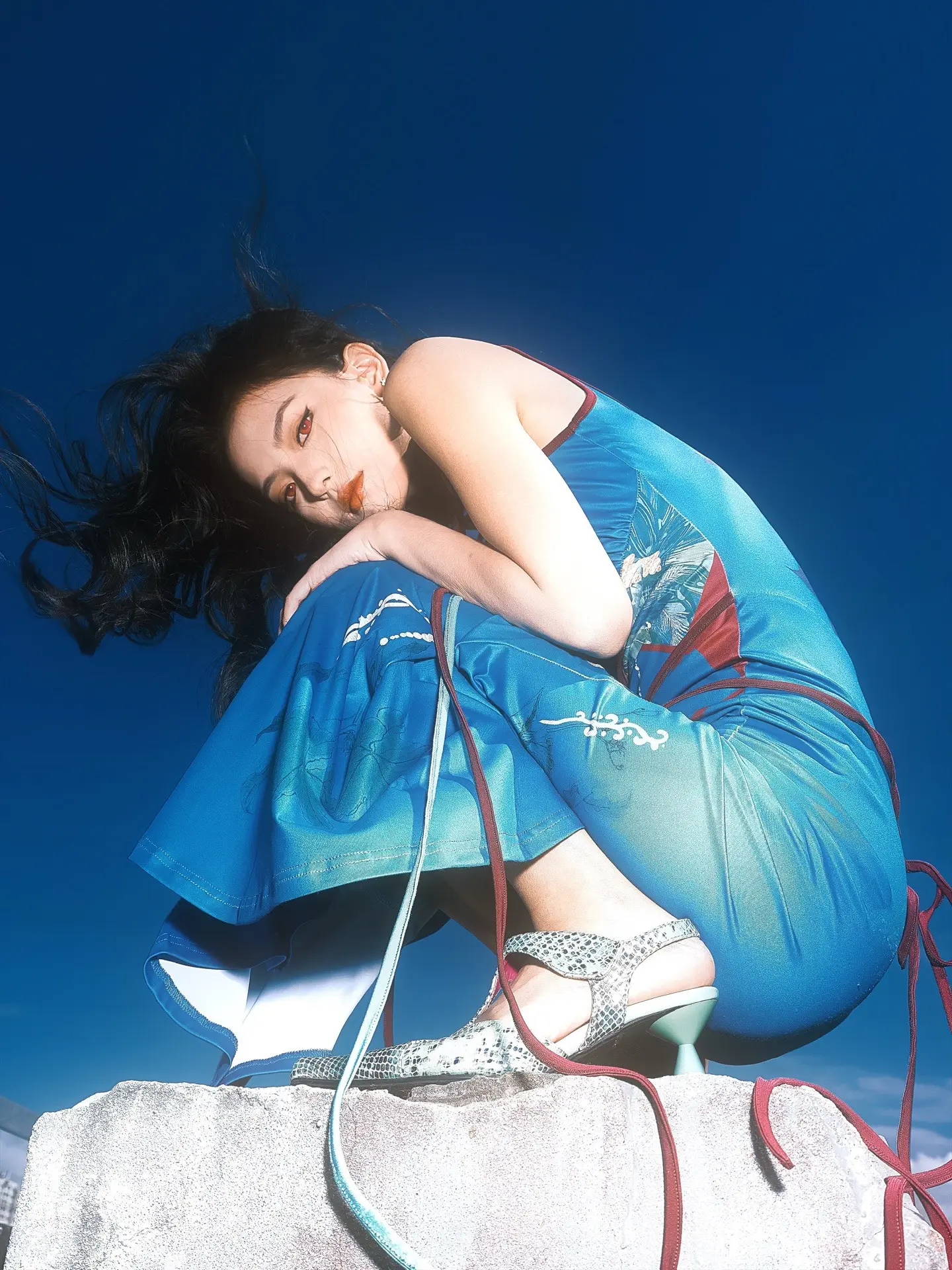 逃离天空的故事。不仅仅是一件心事 Model