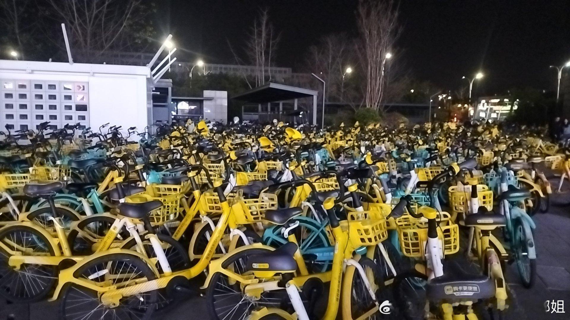 A股涨疯了一天创2项纪录A股太棒了想起10年投资课老师他一直讲投资大飞机投资航天