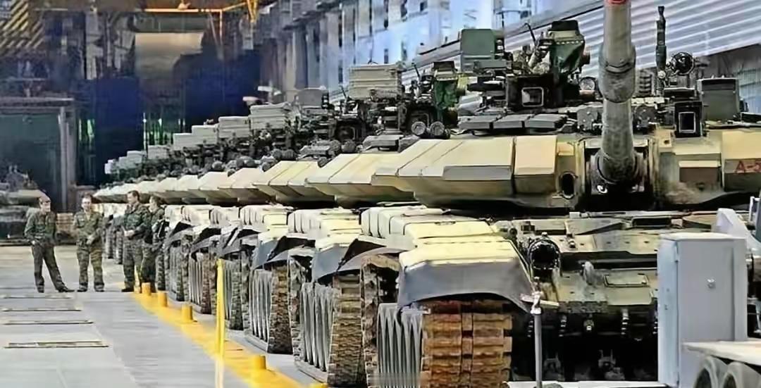 ​一辆辆崭新的坦克即将从欧州兵工厂生产而出来。这些装备要去方向​可能会​去往乌克
