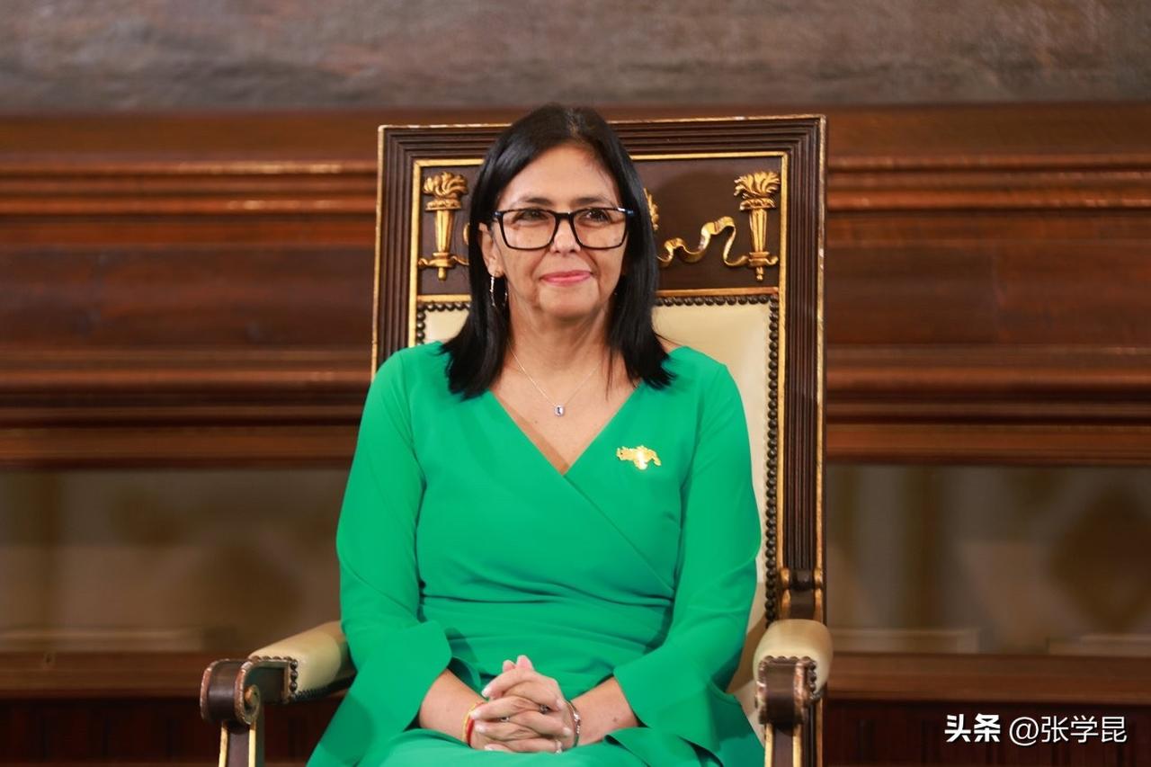 特朗普今天发文说：“委内瑞拉总统德尔西·罗德里格斯工作出色，与美国代表的合作也非