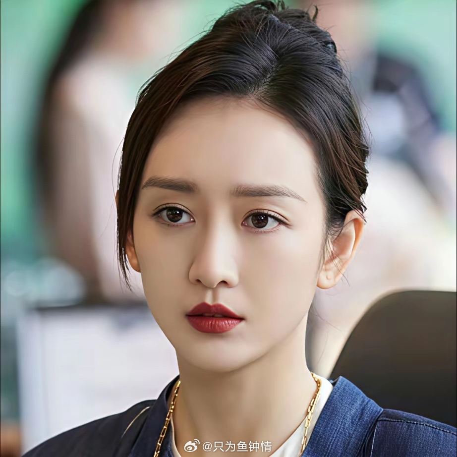 王鸥，44岁了，该做的一样没做，没有成家，没有孩子，没有当妈，因为她对单身和成家