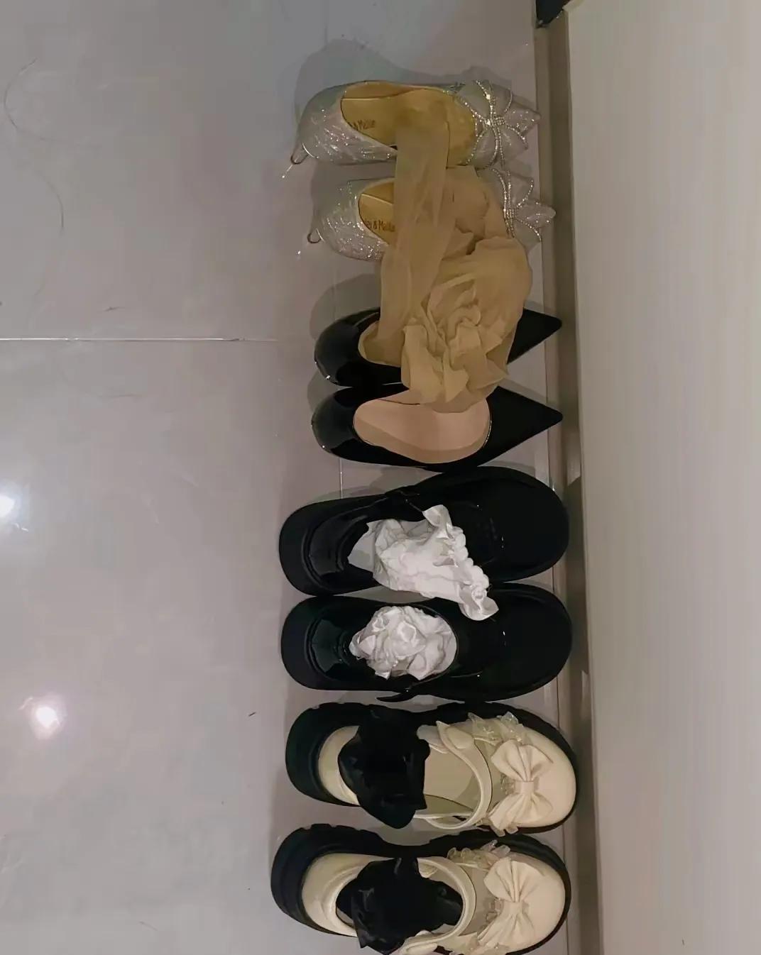 放楼道的鞋架上会不会有人拿？