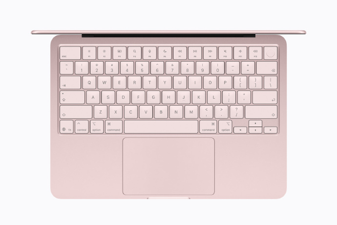 MacBook Neo 真机的实拍画面终！于！首！次！爆！光！啦！这次它可太豪横