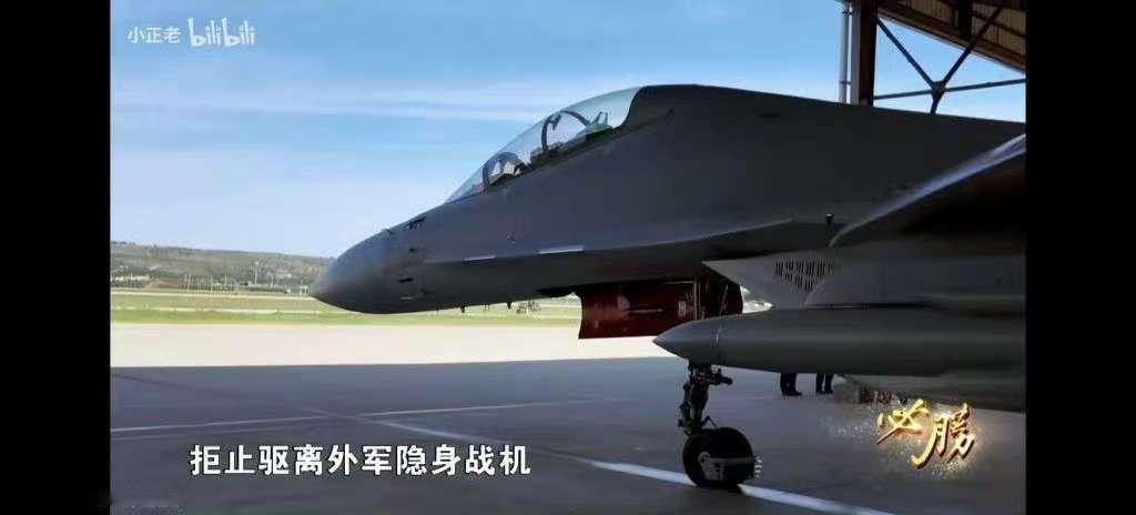 F35狗斗都拼不赢歼16，歼10C含金量再次上升，曾多次剃歼16光头，中国空军实