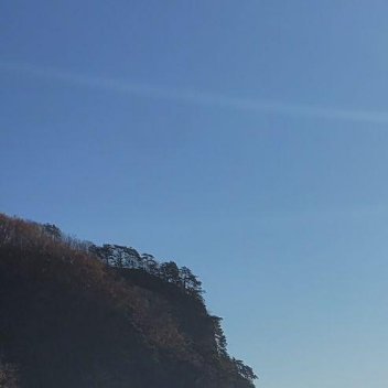 每日一善每日‎一善阳光信用 日行一善，积善成德。人要有一颗善良的心、宽广的心、美
