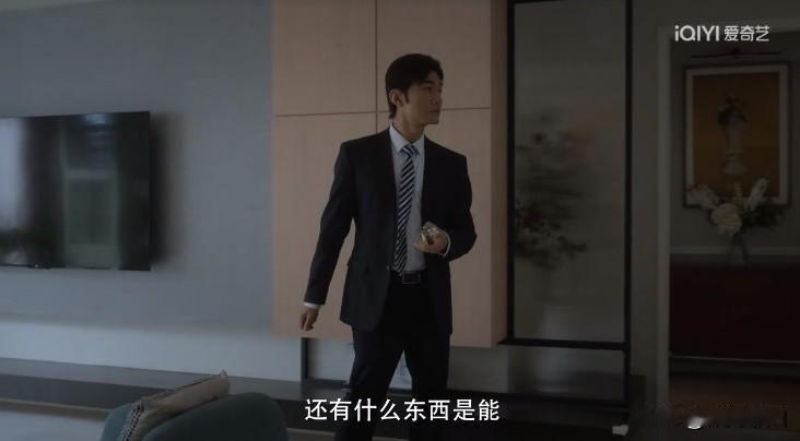 生理性的喜欢藏不住，生理性的嫌弃更藏不住

喜欢1个人时，总会忍不住想要靠近对方