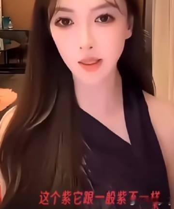 #叶珂 高知的颜色#才发现，黄晓明真的好有眼光，叶柯一看就是文化人，说话有点像大