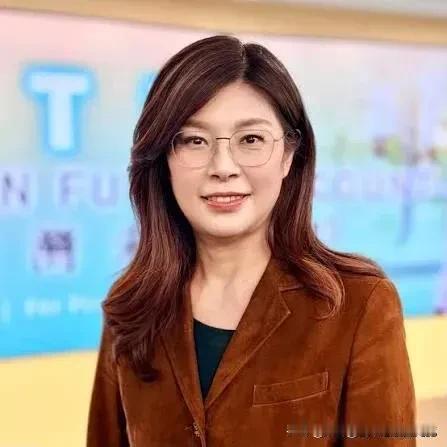 国民党主席郑丽文6月17日接受《经济学人》专访，把国民党当下的两岸政策对外界做了
