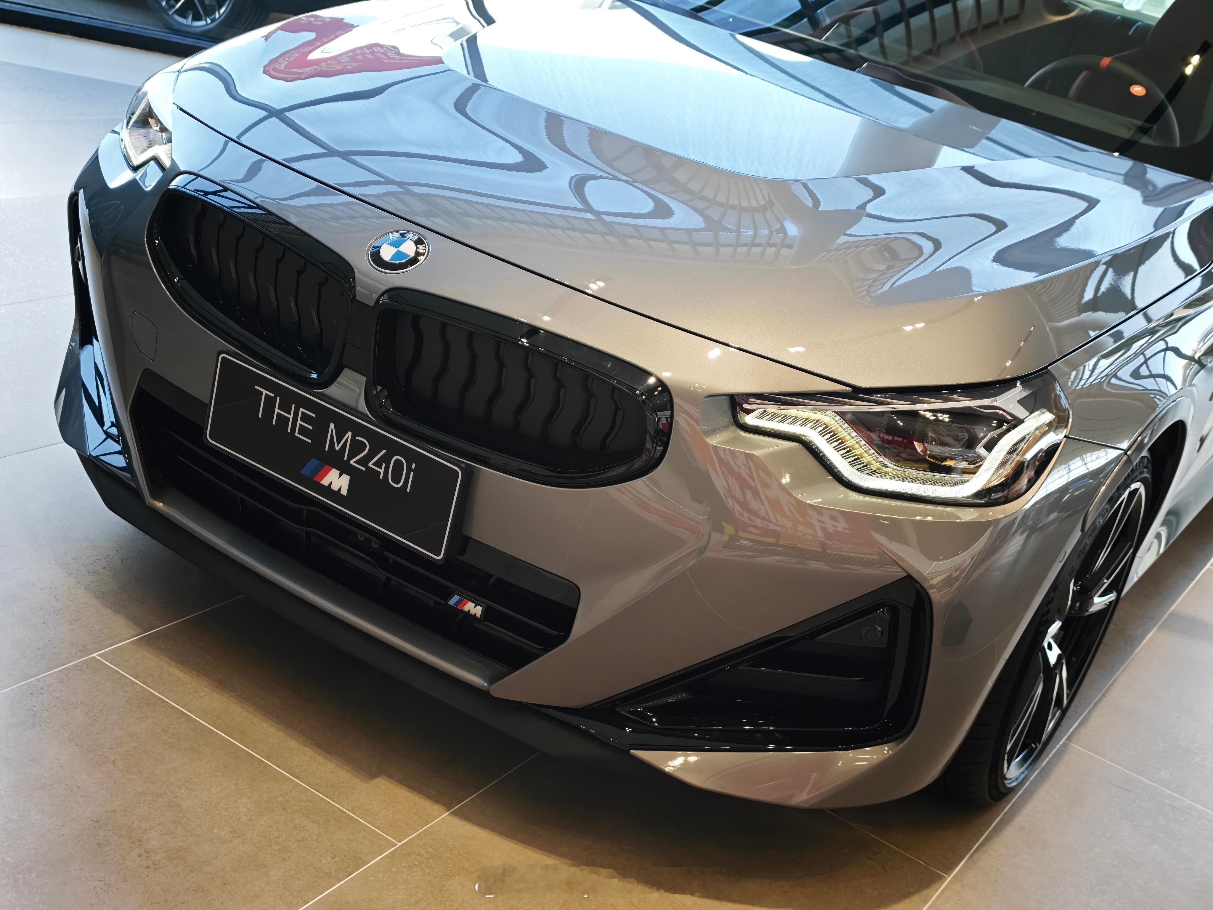 这小车，现在有后驱和四驱值得买吗？