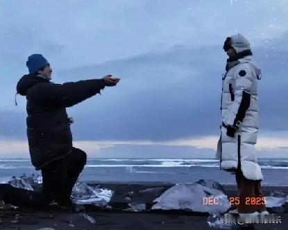 冰岛雪光映真爱，金莎姐弟恋终迎璀璨时刻

42岁的金莎在冰岛收获了人生中最浪漫的