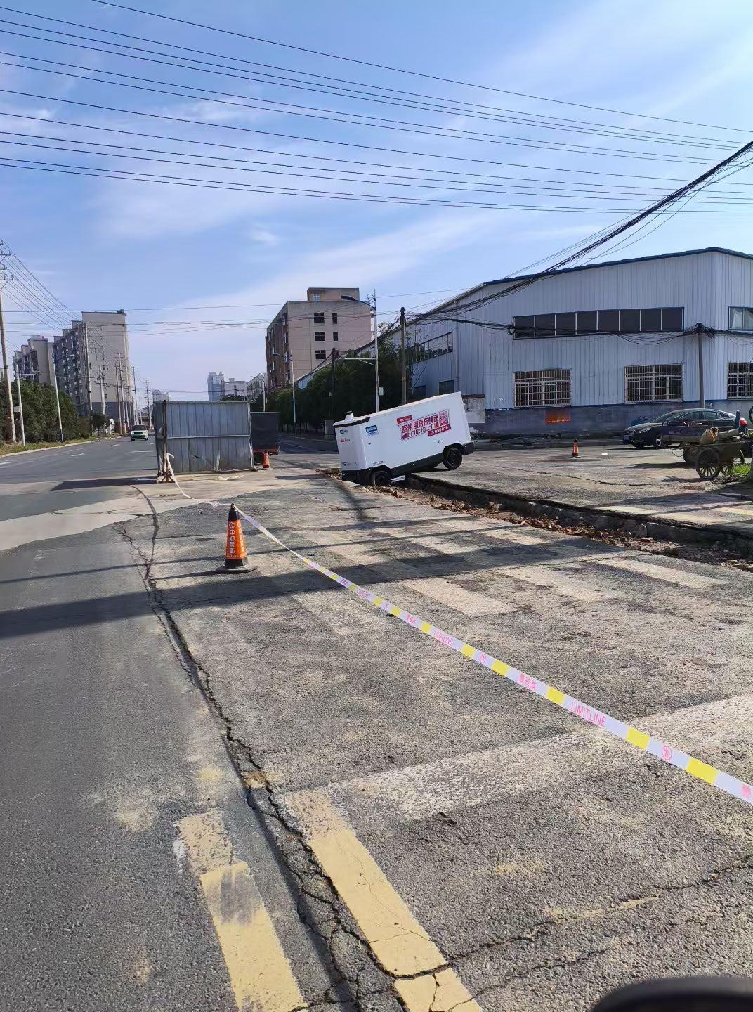 事实证明，智能驾驶也逃不过人类“挖的坑”。