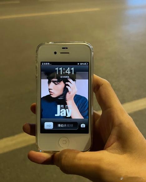 iPhone4S为何突然迎来第二春iPhone 4s 算是当年不少人的梦中情机吧