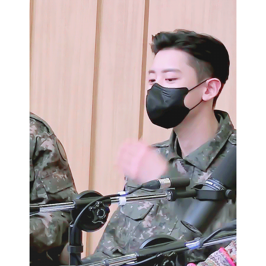 #朴灿烈[超话]#220310 两点出逃 ​​​