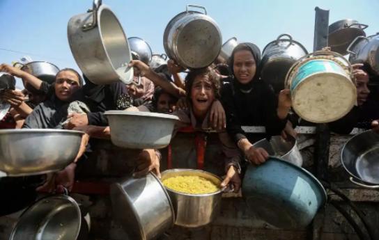 联合国资金严重短缺，做为联合国秘书长的古特雷斯负有一定责任，可以说他是联大历届秘