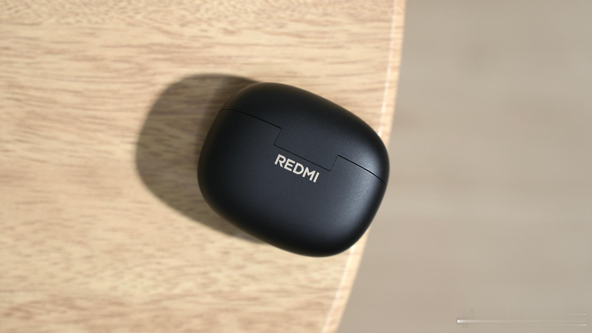 REDMI Buds 8 暮黑，这次跟着K90 Max一同发布的还有这个全新的R