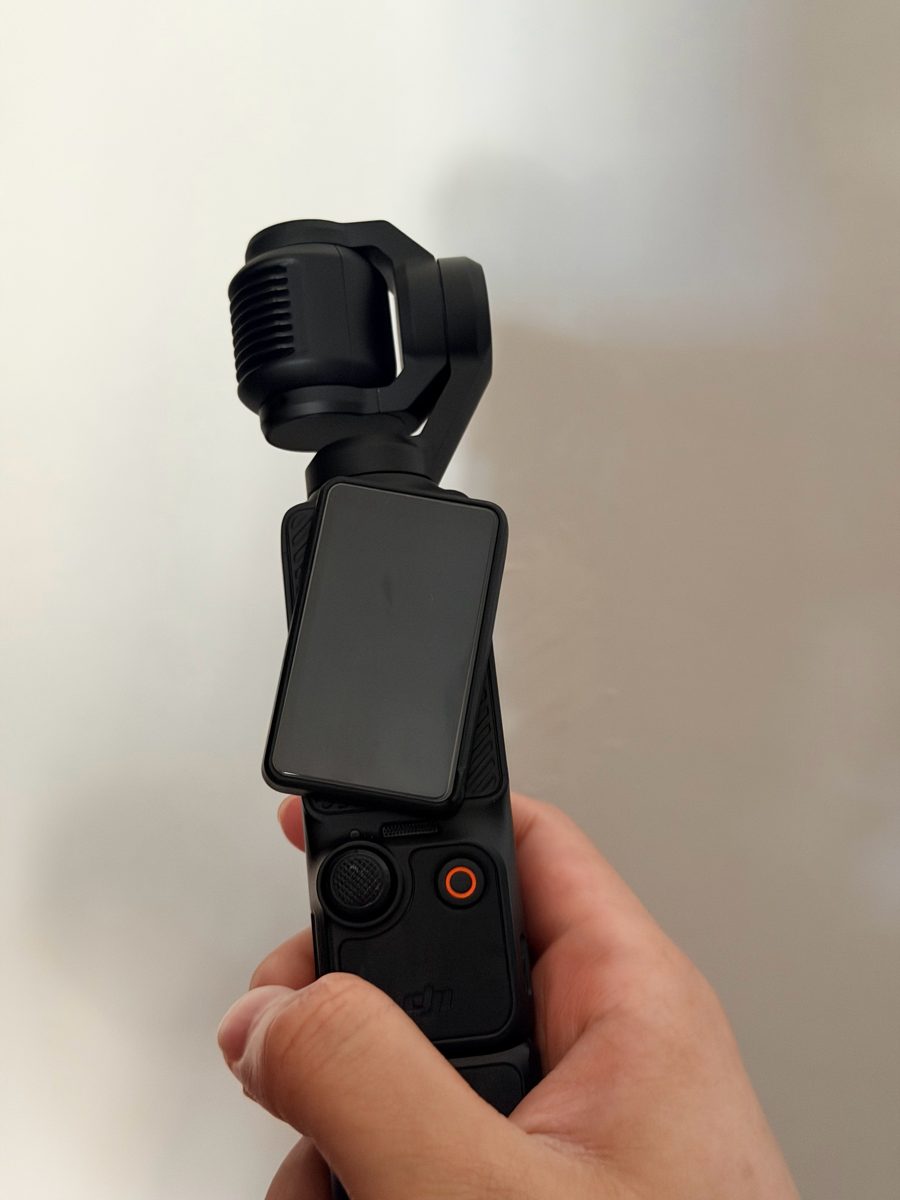 不出意外又出意外了我的大疆pocket3又坏了这是第二次旋转屏故障