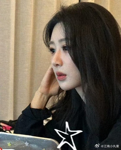 杨紫杨紫白菊  ｜杨紫生命树 这么美的紫快点出原图我要全部放进美图收藏室 杨紫李