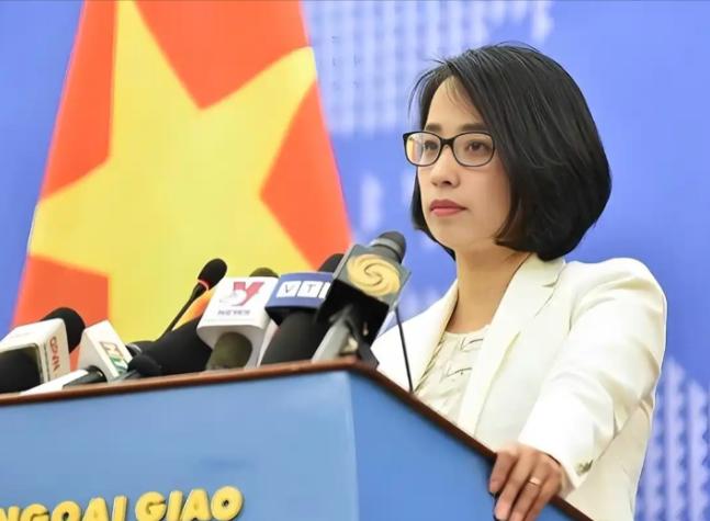 越南高层现在估计心里直发慌。

他怎么也想不到，7 月 12 号这天，南海相关的