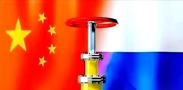 仗打了四年多，无人机都快砸到后方老百姓的饭桌上了。
总有人搓着手等大结局，问俄罗
